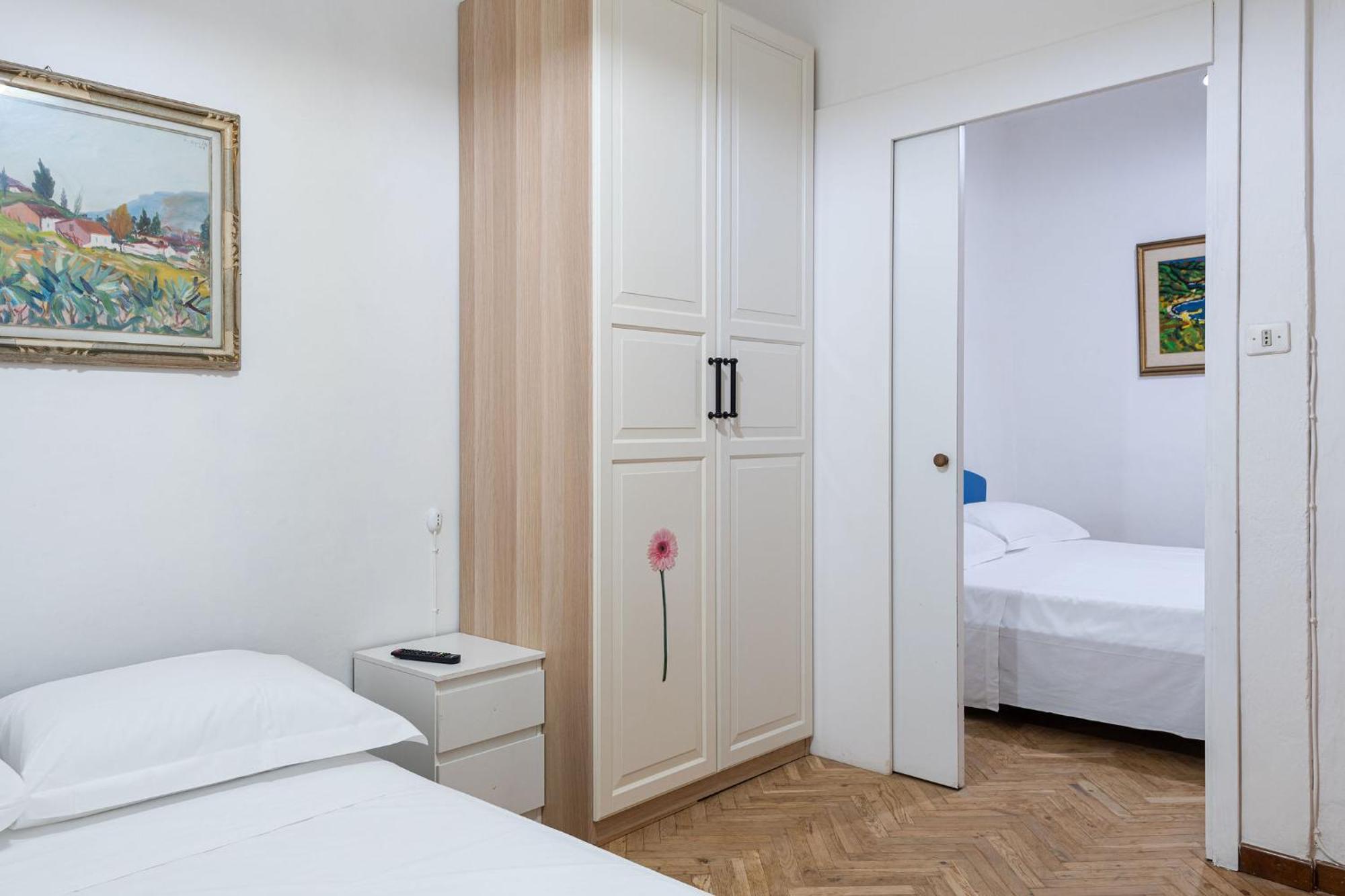 Апартаменти Unyca - Ampio Rifugio Per Famiglie A Firenze Екстер'єр фото